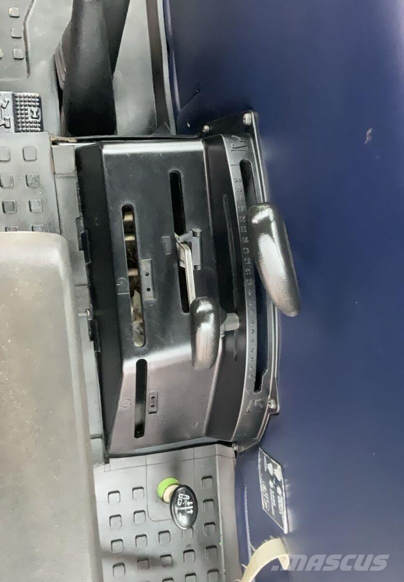 Deutz-Fahr DX 6.30 Traktoriai