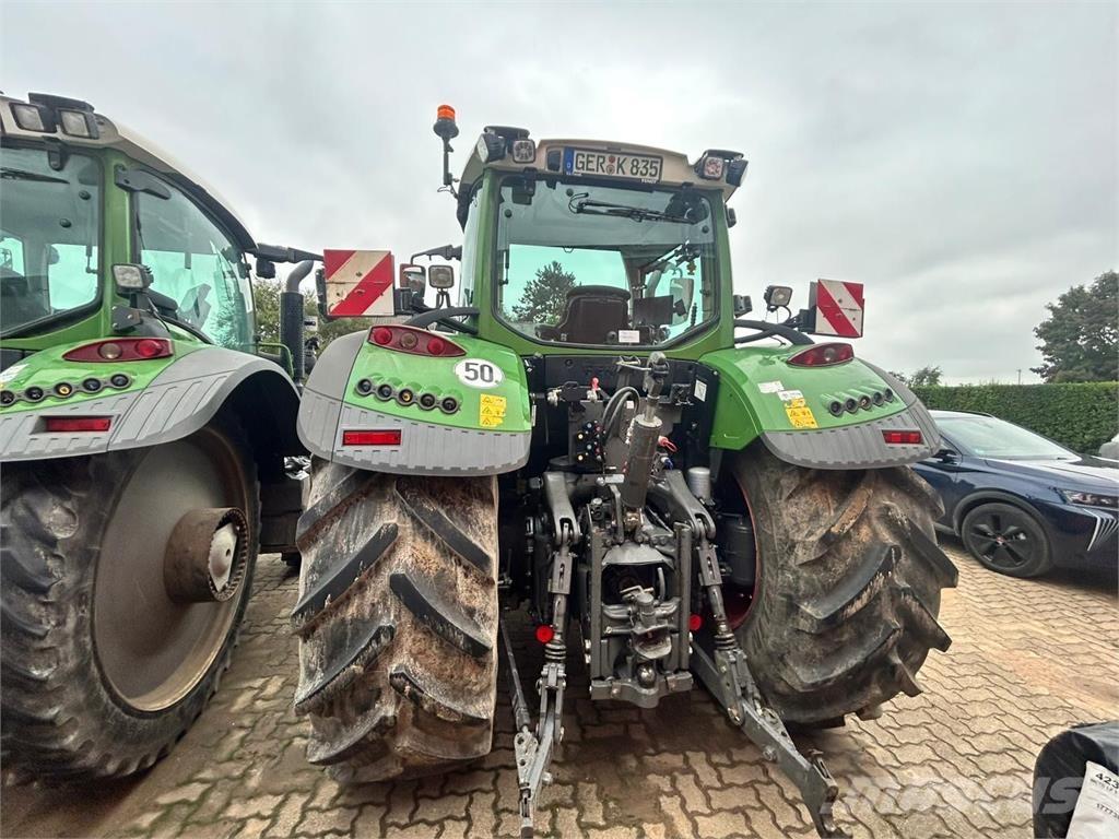 Fendt 724 Vario Traktoriai
