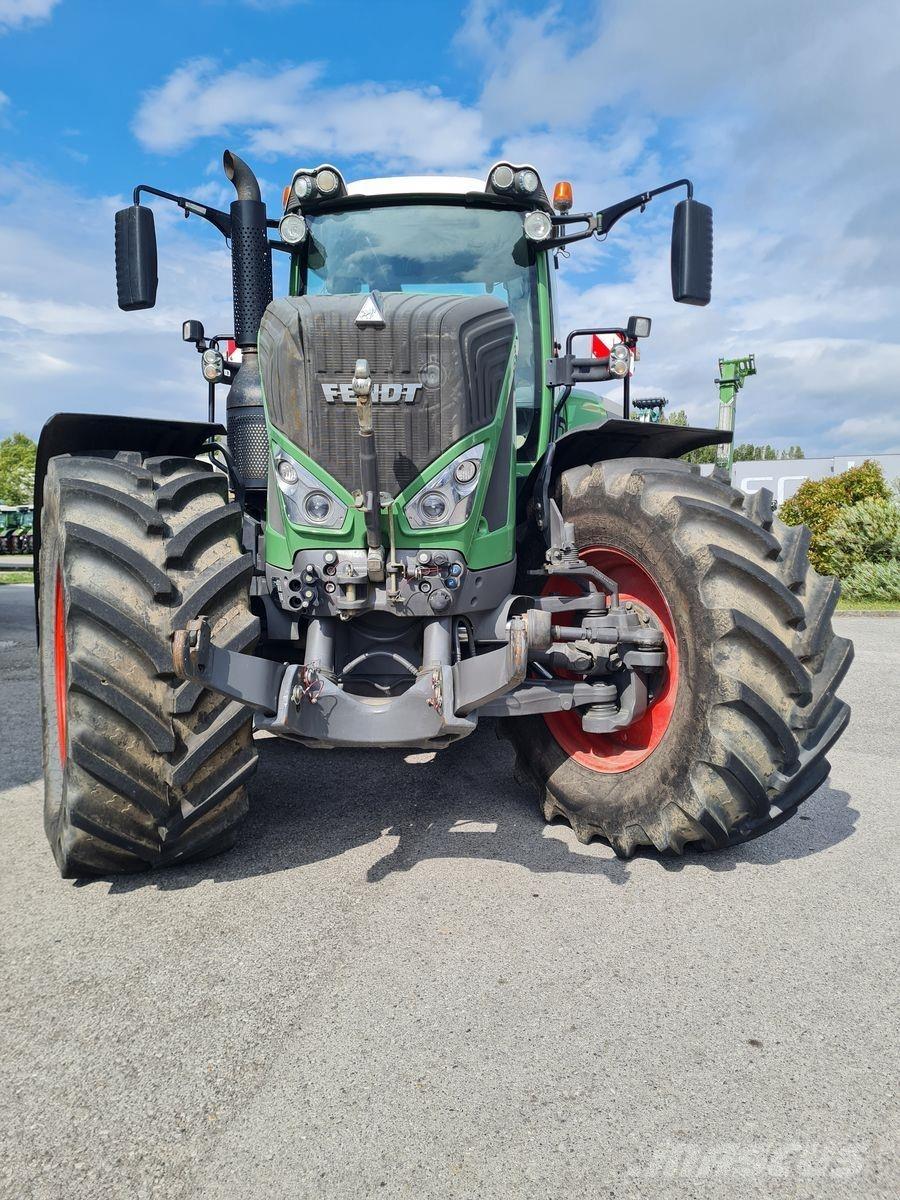 Fendt 927 Vario Traktoriai