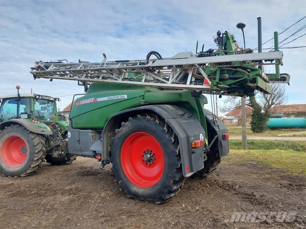 Fendt ROGATOR 366 Prikabinami purkštuvai
