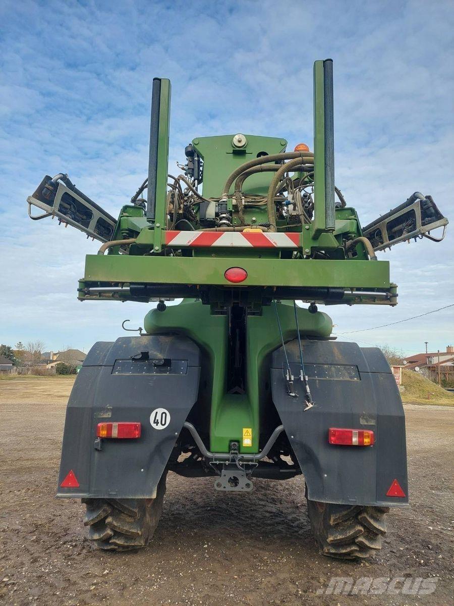 Fendt ROGATOR 366 Prikabinami purkštuvai