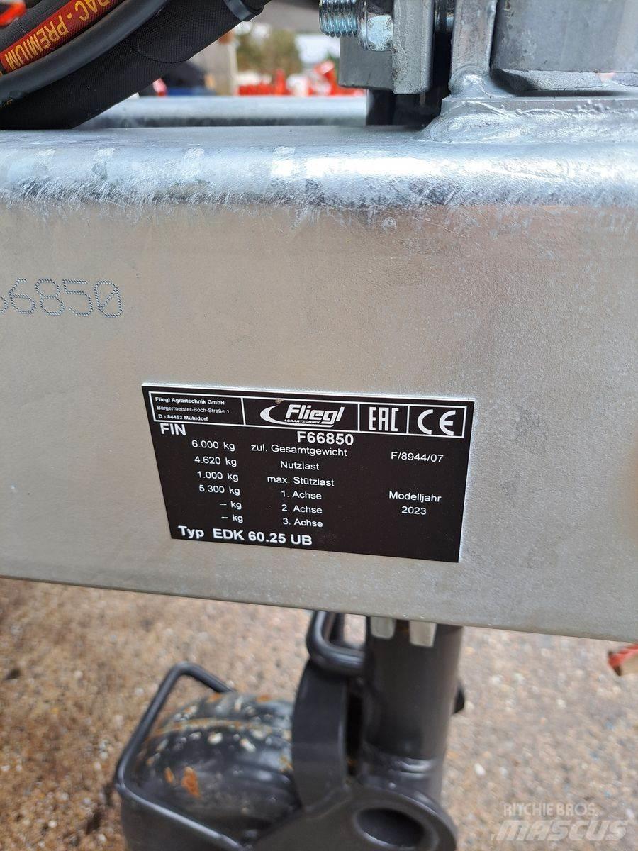 Fliegl EDK 60 Fox Savivartės priekabos