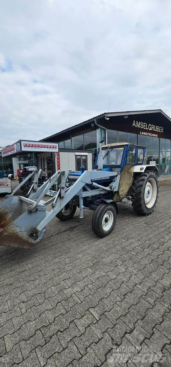 Ford 4000 Traktoriai