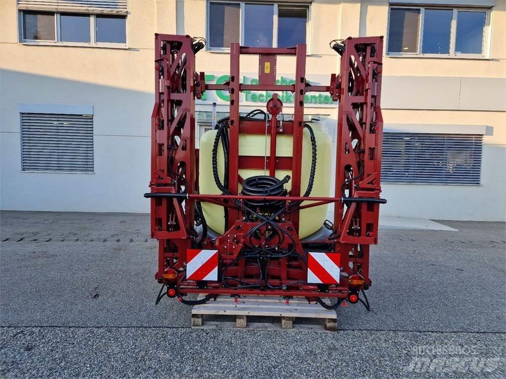 Hardi Master Prikabinami purkštuvai