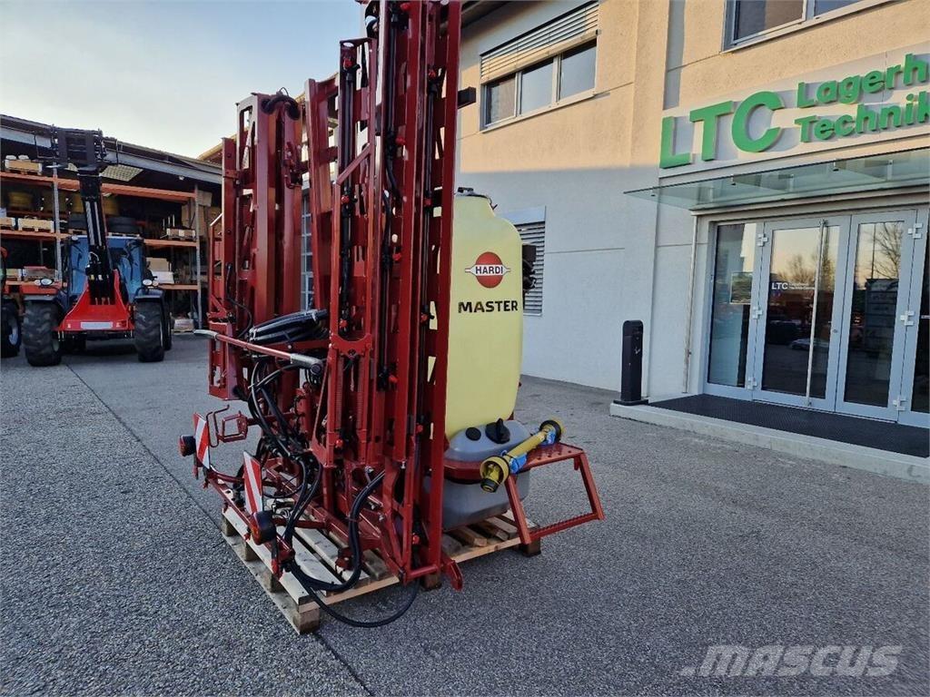Hardi Master Prikabinami purkštuvai