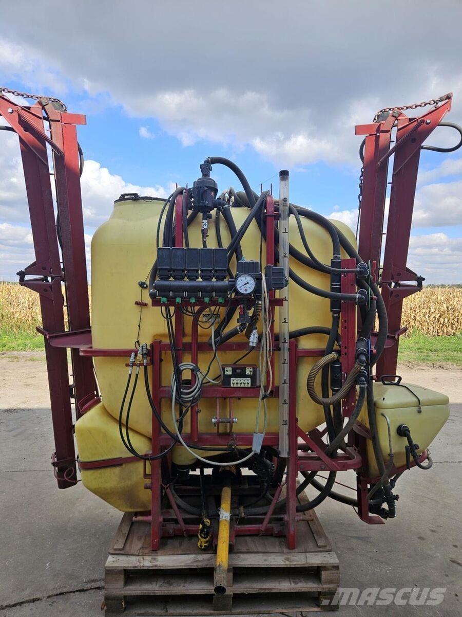 Hardi Master Prikabinami purkštuvai