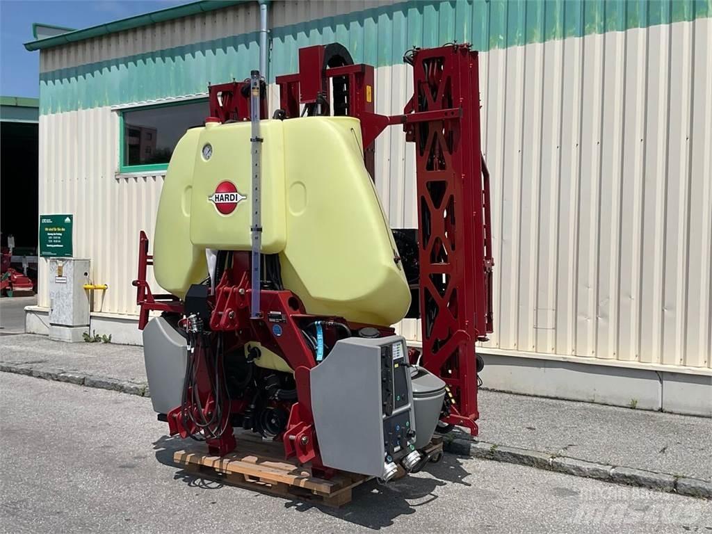 Hardi Mega 1200 Prikabinami purkštuvai