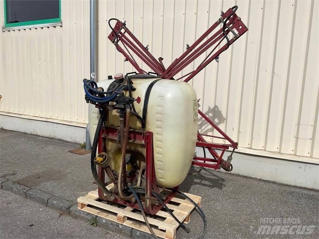 Hardi NK 600 Prikabinami purkštuvai