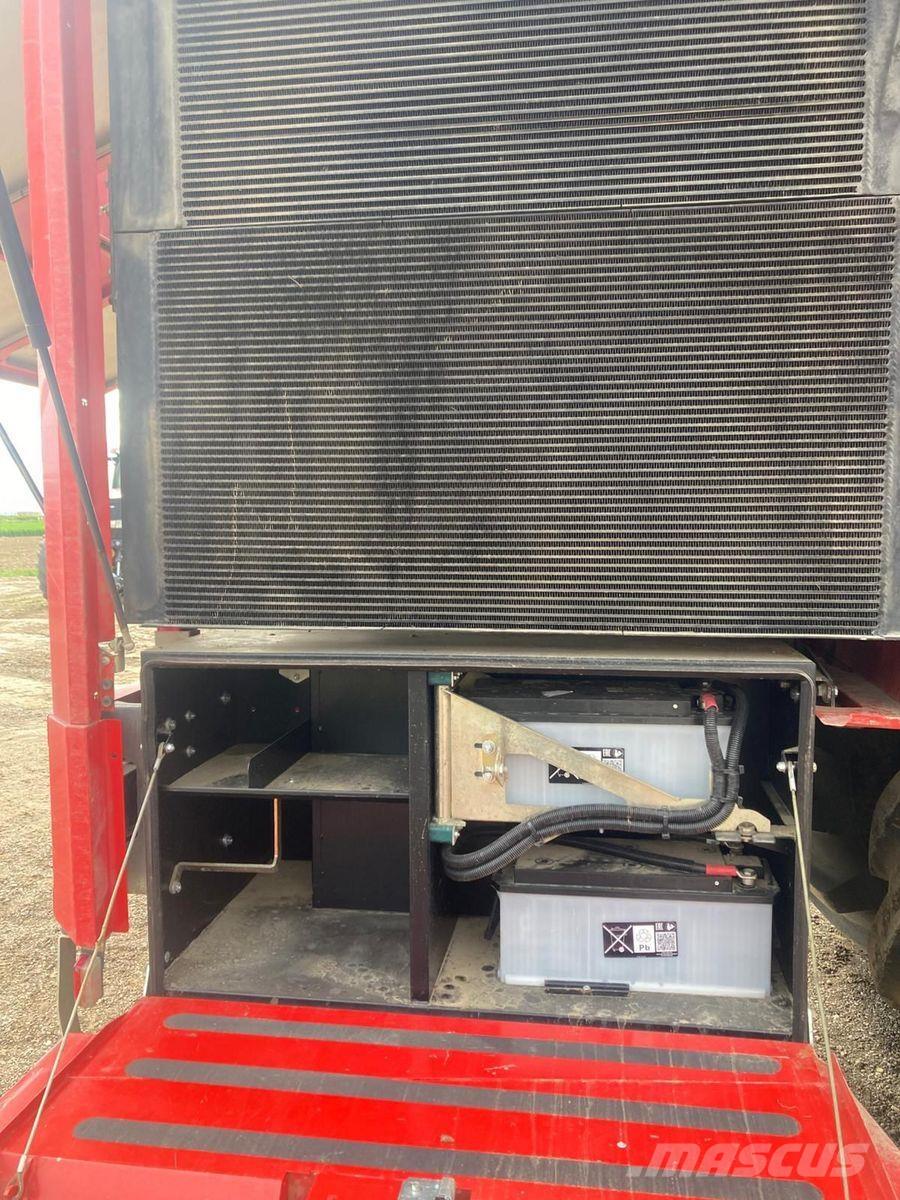 Holmer T4-30 Runkelių kombainai