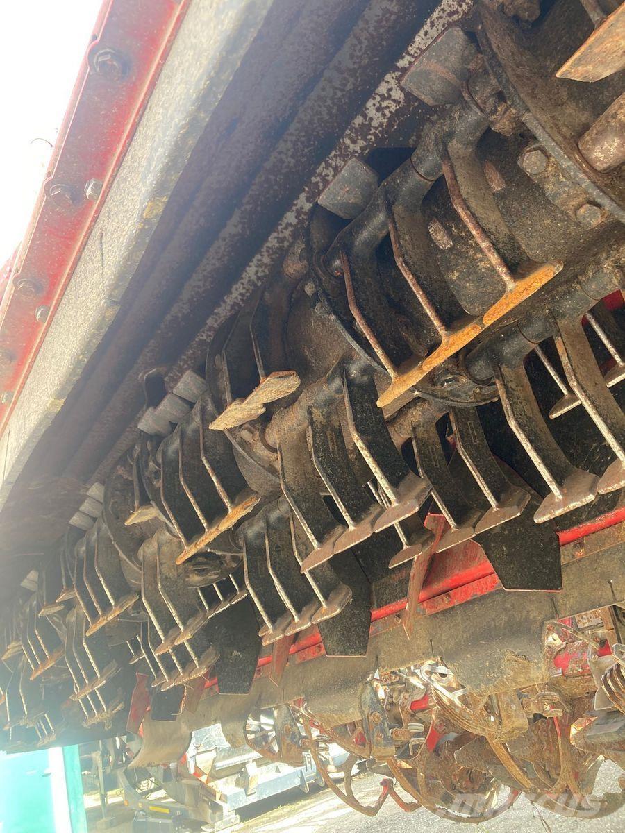 Holmer T4-30 Runkelių kombainai