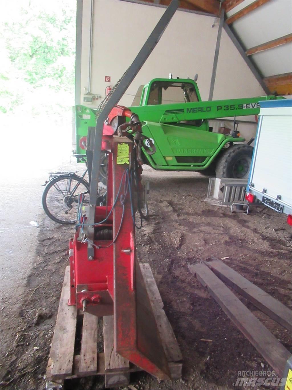  Holzknecht HS 205 B Gervės