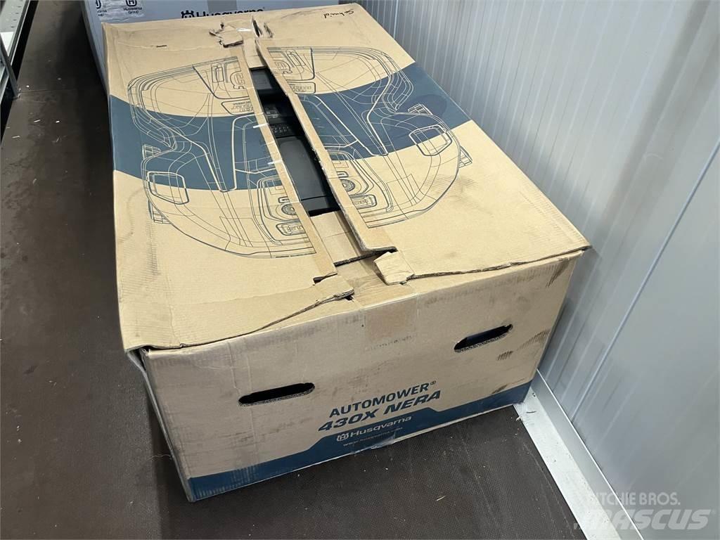 Husqvarna 430X NERA Sodo traktoriukai-vejapjovės