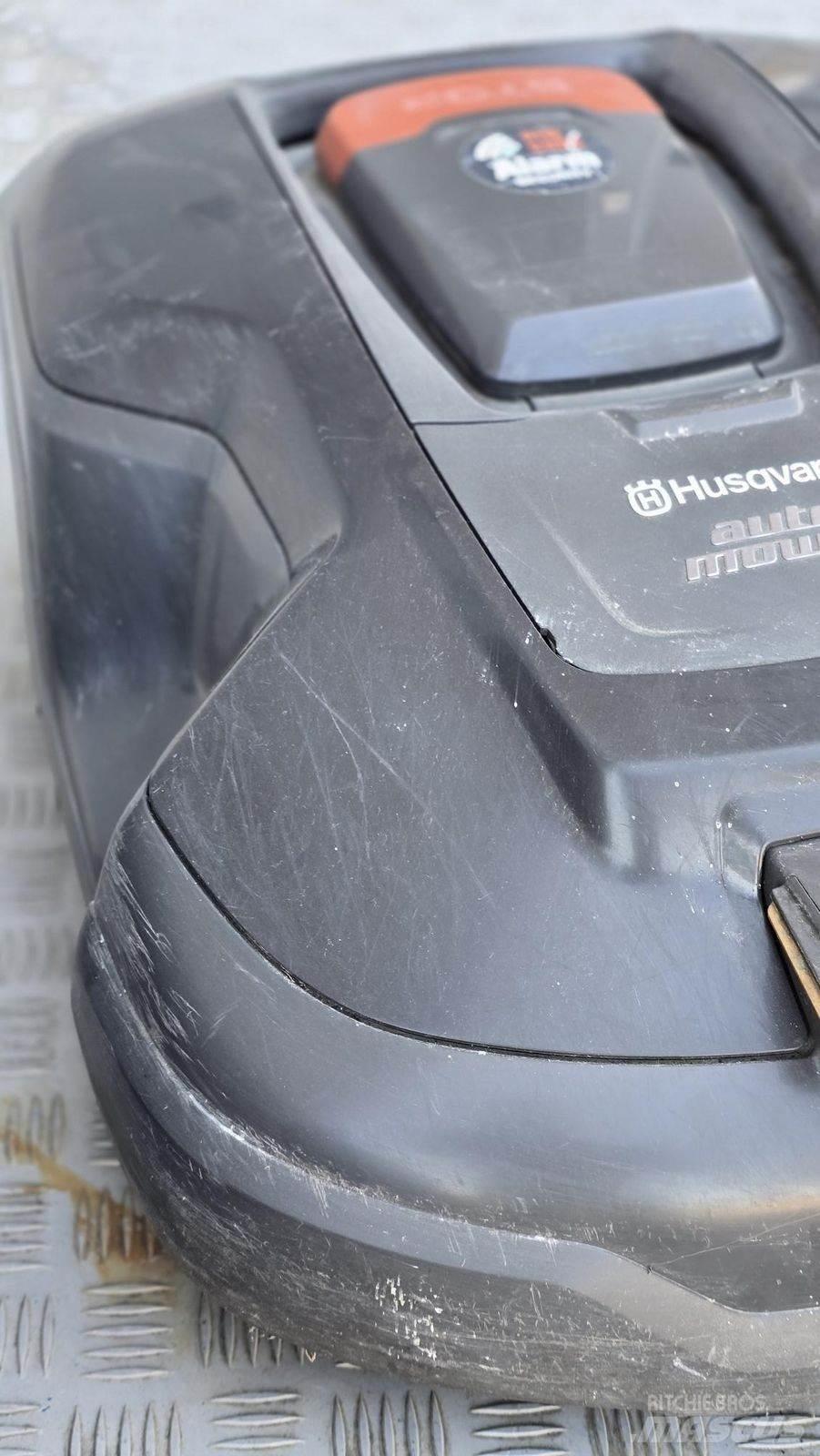 Husqvarna AM310 Aplinkos tvarkymas - Kita