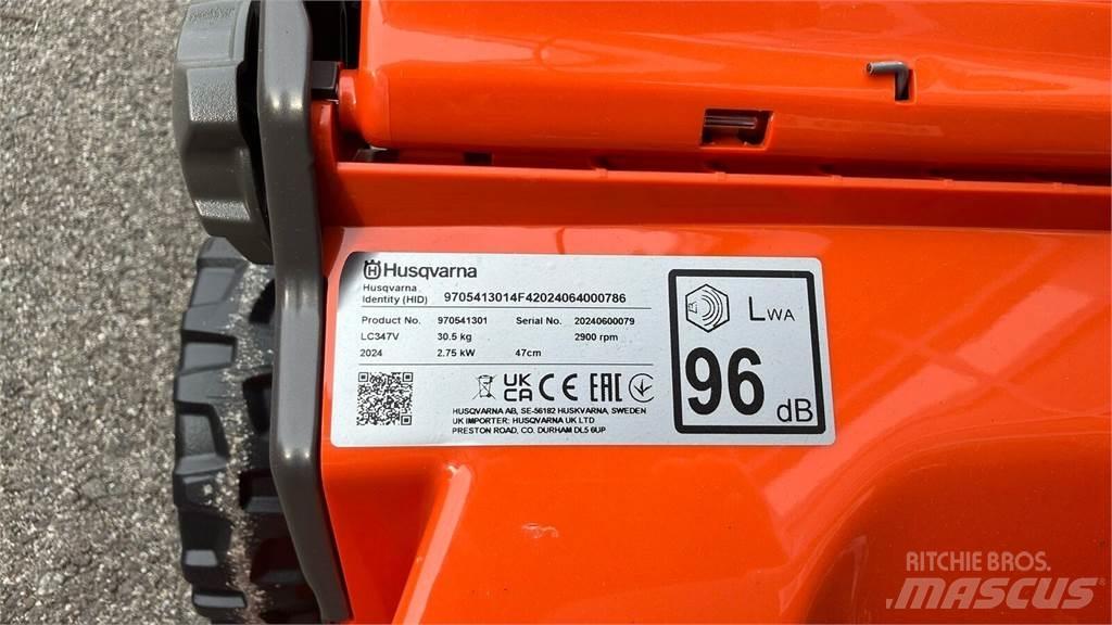 Husqvarna LC 347V Sodo traktoriukai-vejapjovės