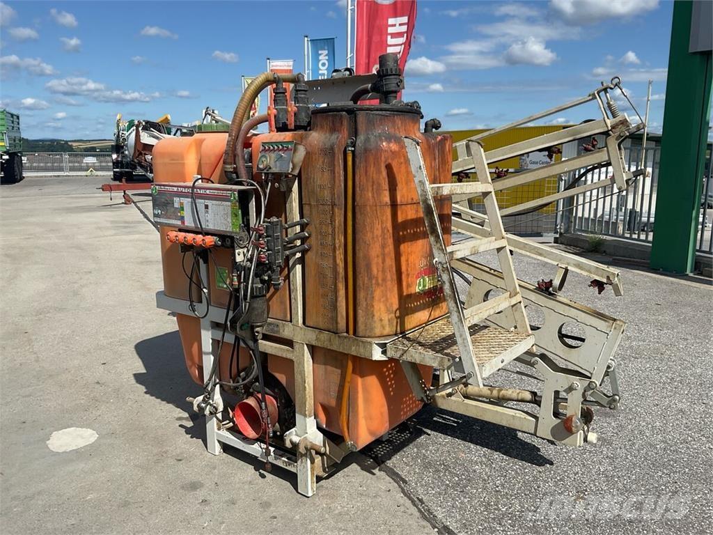  Jessernigg A1 Prikabinami purkštuvai