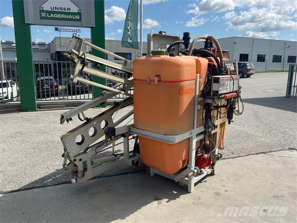  Jessernigg A1 Prikabinami purkštuvai