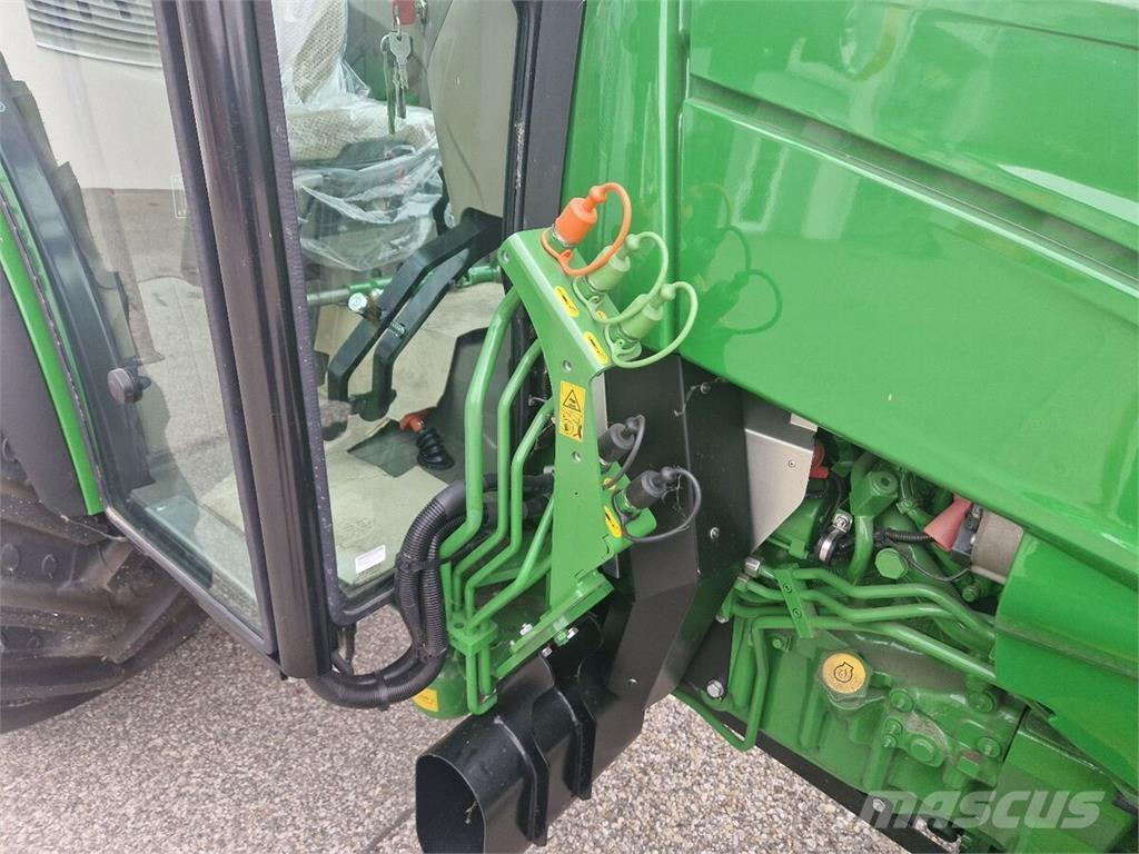 John Deere 5075 GF Traktoriai