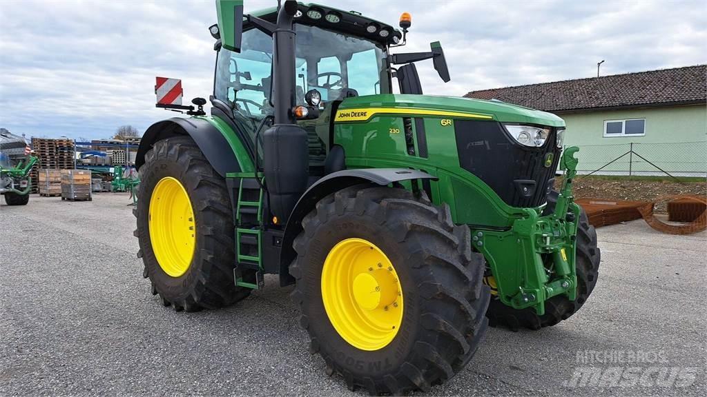 John Deere 6 R 230 Traktoriai