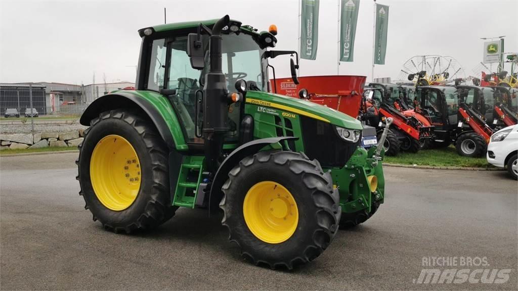 John Deere 6120M Traktoriai