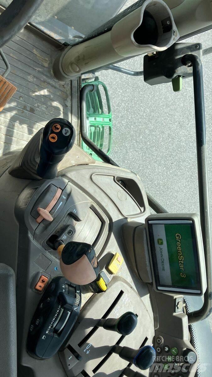 John Deere 6130R Traktoriai