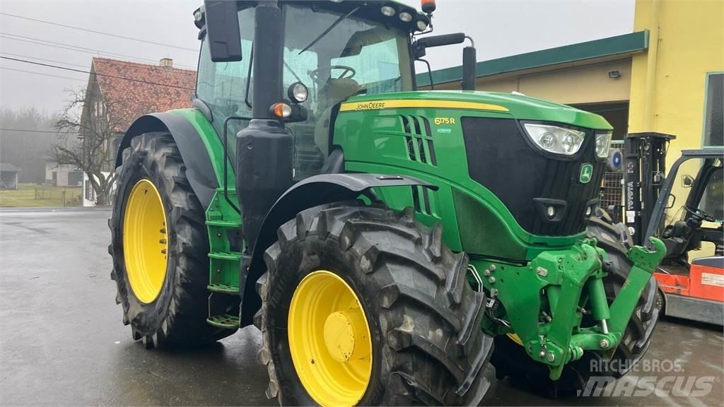 John Deere 6175R Traktoriai