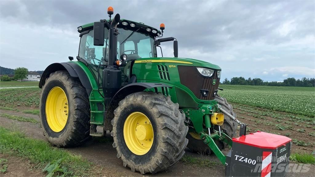 John Deere 6175R Traktoriai