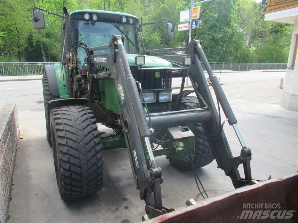 John Deere 6620 Traktoriai