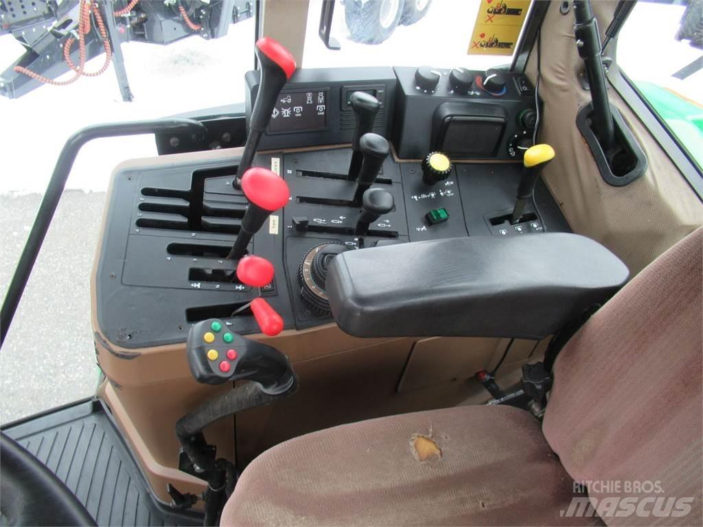 John Deere 6800 Traktoriai