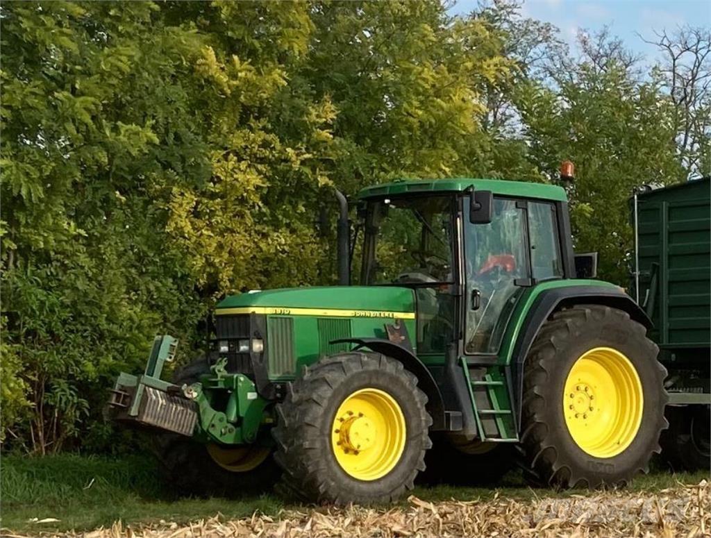 John Deere 6910 Traktoriai