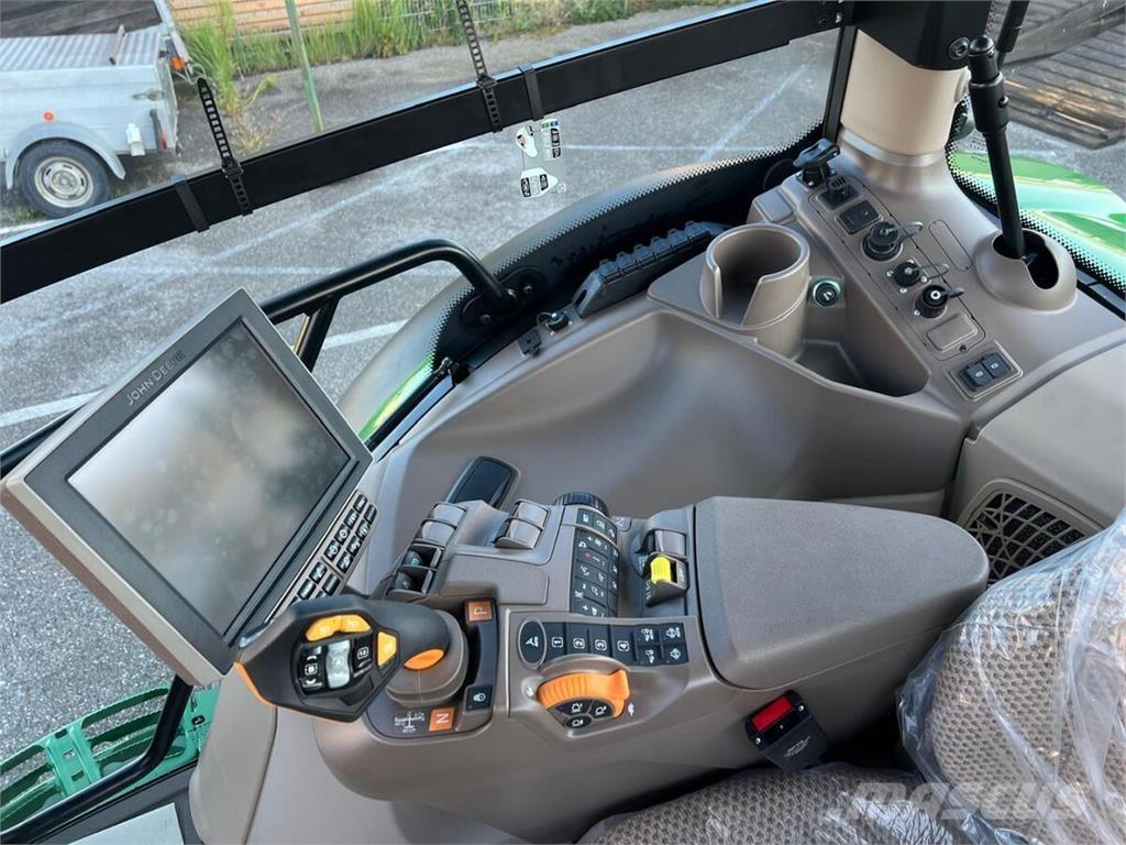 John Deere 6R 130 Traktoriai