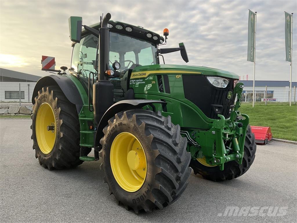 John Deere 6R 215 Traktoriai