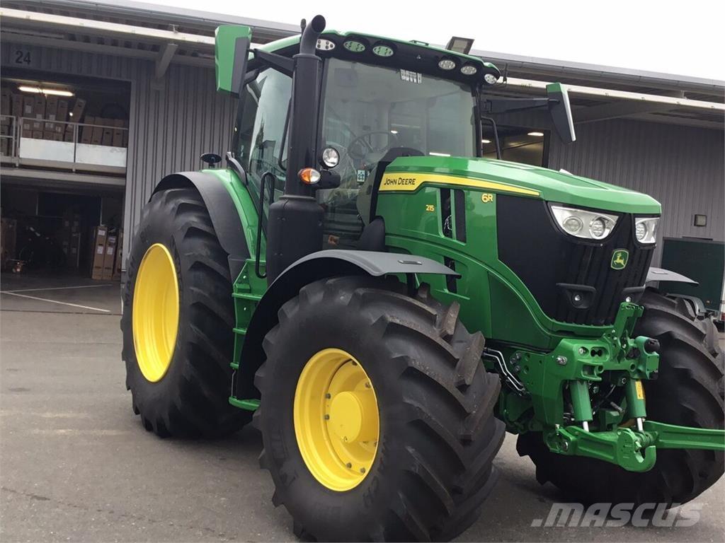 John Deere 6R215 Traktoriai