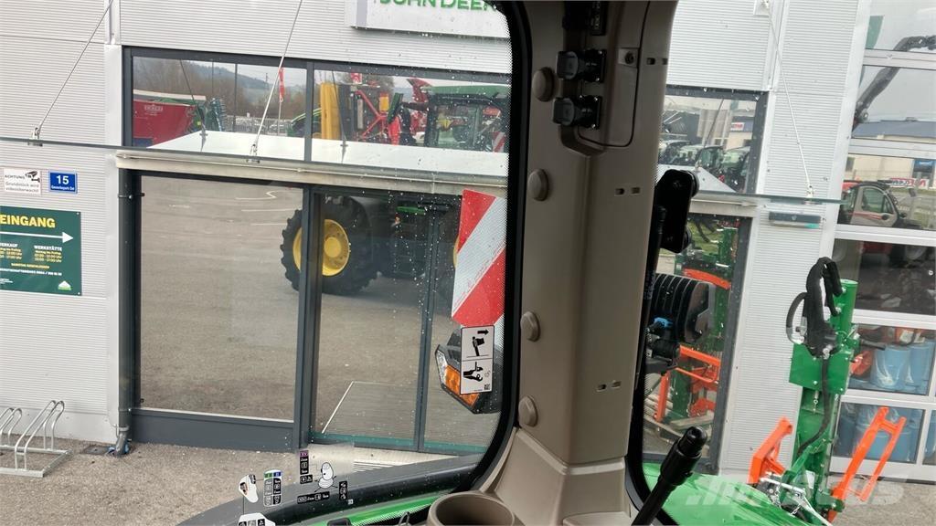 John Deere 7R 330 Traktoriai