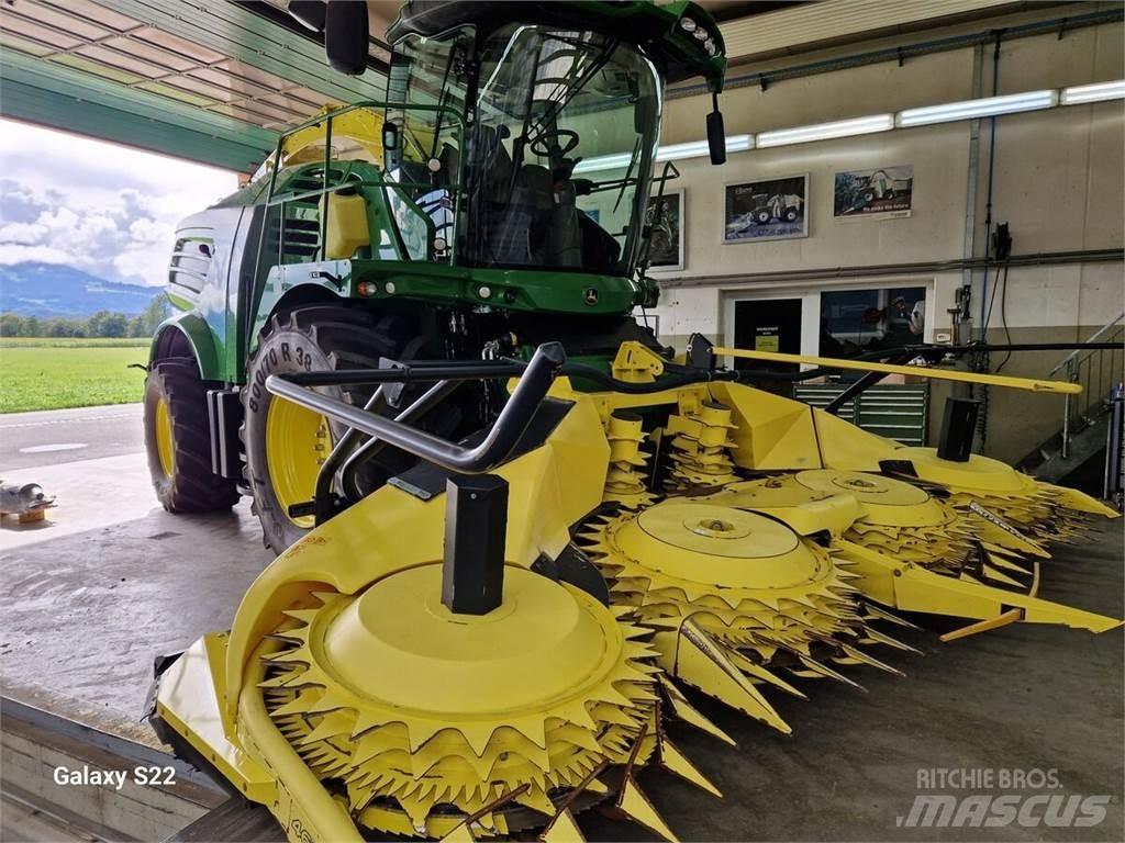 John Deere 8500 Pašarų kombainai
