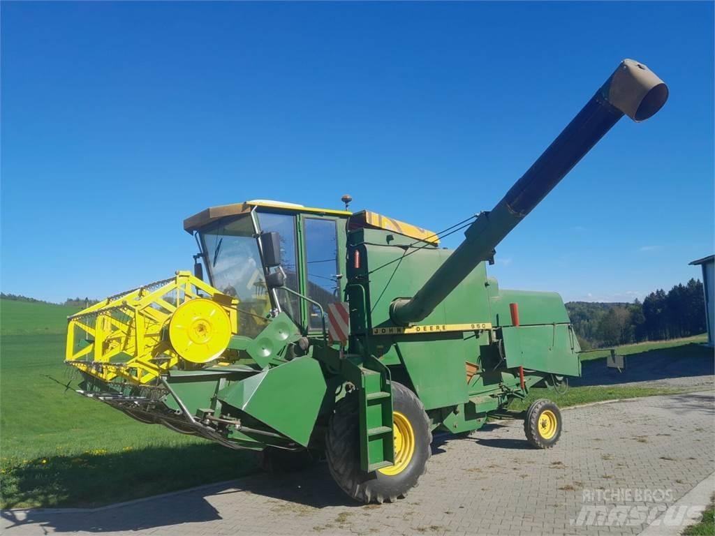 John Deere 950 Derliaus nuėmimo kombainai