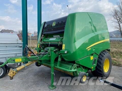 John Deere 960 Ritinių presai