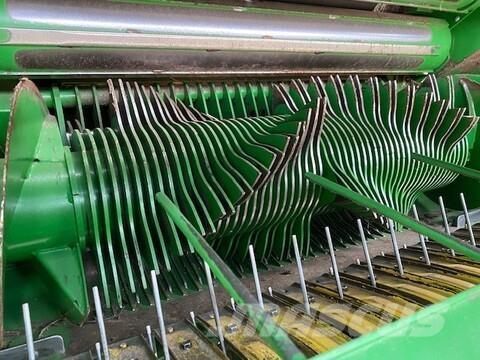 John Deere 960 Ritinių presai