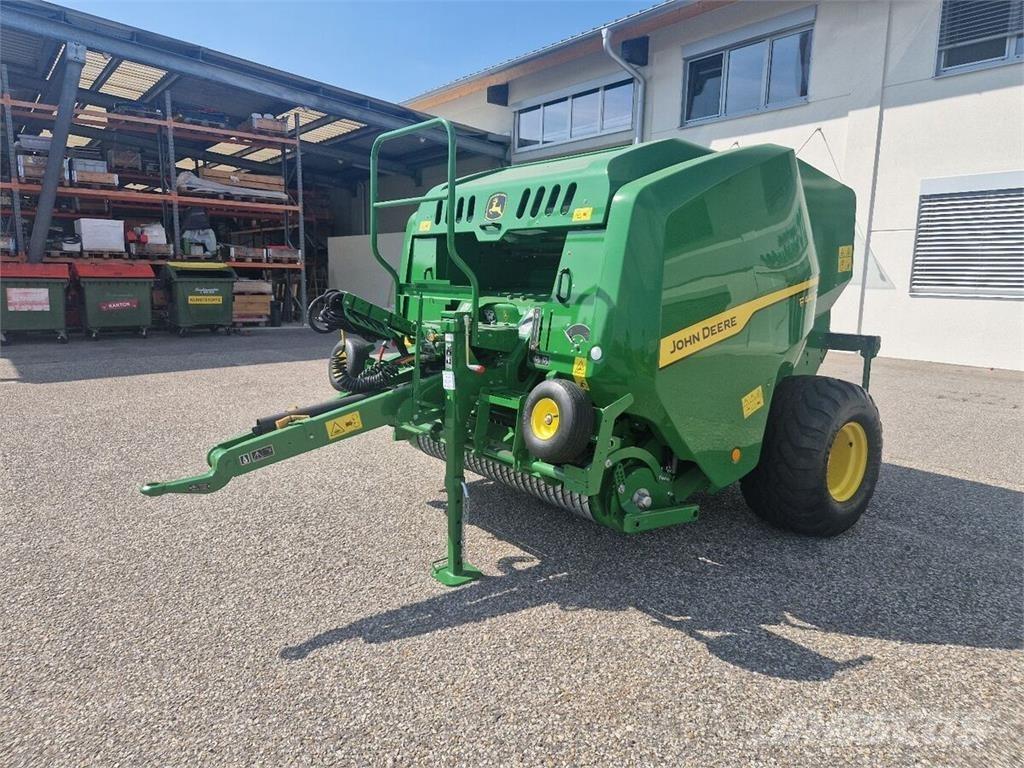 John Deere F441M Ritinių presai