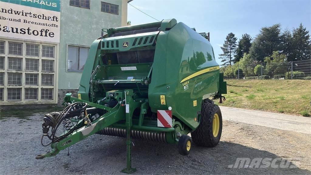 John Deere V461R Ritinių presai