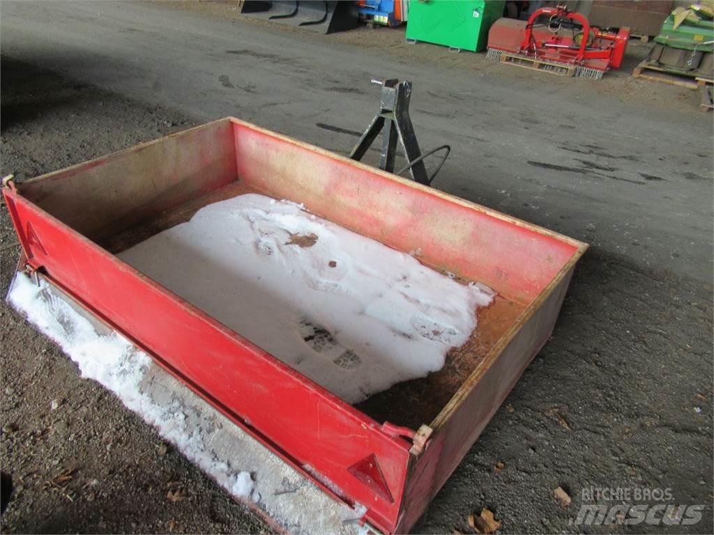  Kippmulde 200x120 Kiti naudoti traktorių priedai