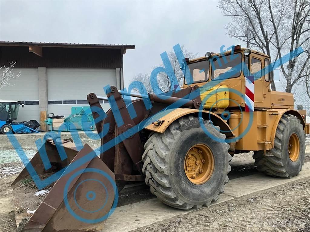 Kirovets K701 Traktoriai