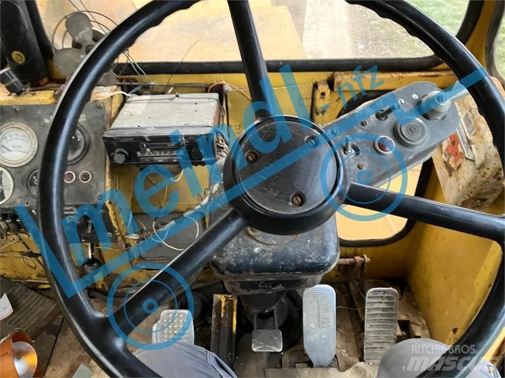 Kirovets K701 Traktoriai