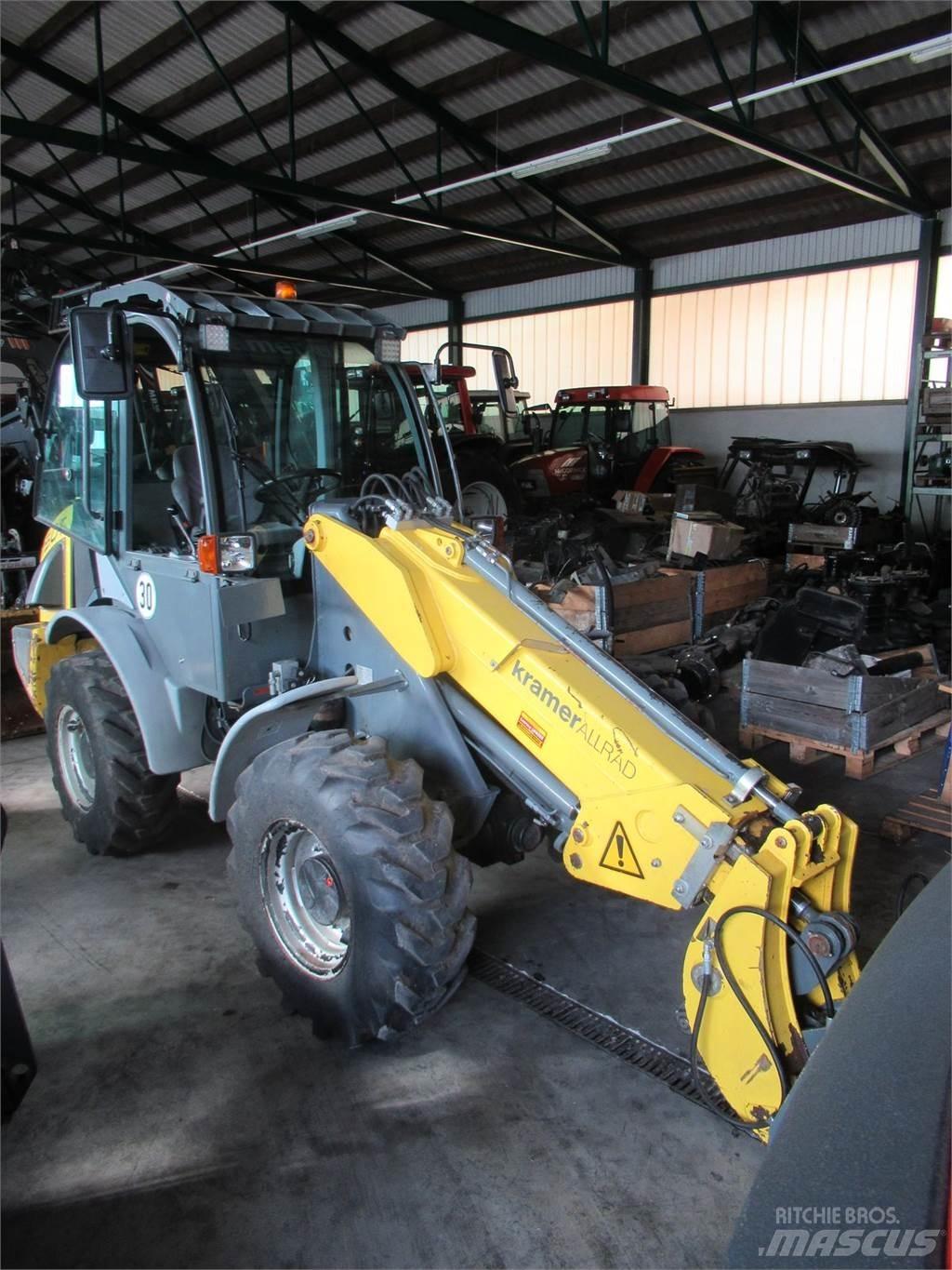 Kramer 750T Frontaliniai krautuvai ir ekskavatoriai