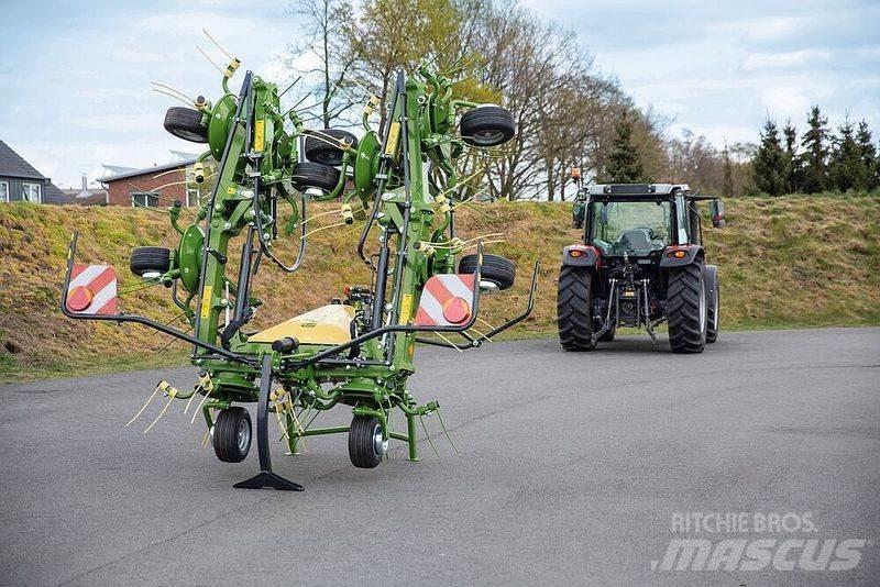 Krone 820 Vendro Šieno grėbliai ir vartytuvai