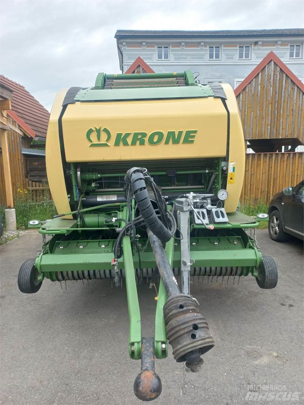 Krone CV 150 XC Ritinių presai