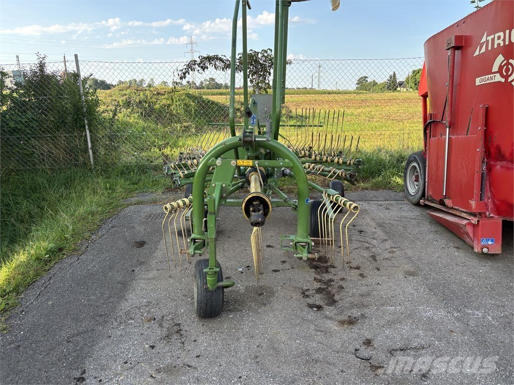 Krone Swadro 42 Grunto gramdymo technika