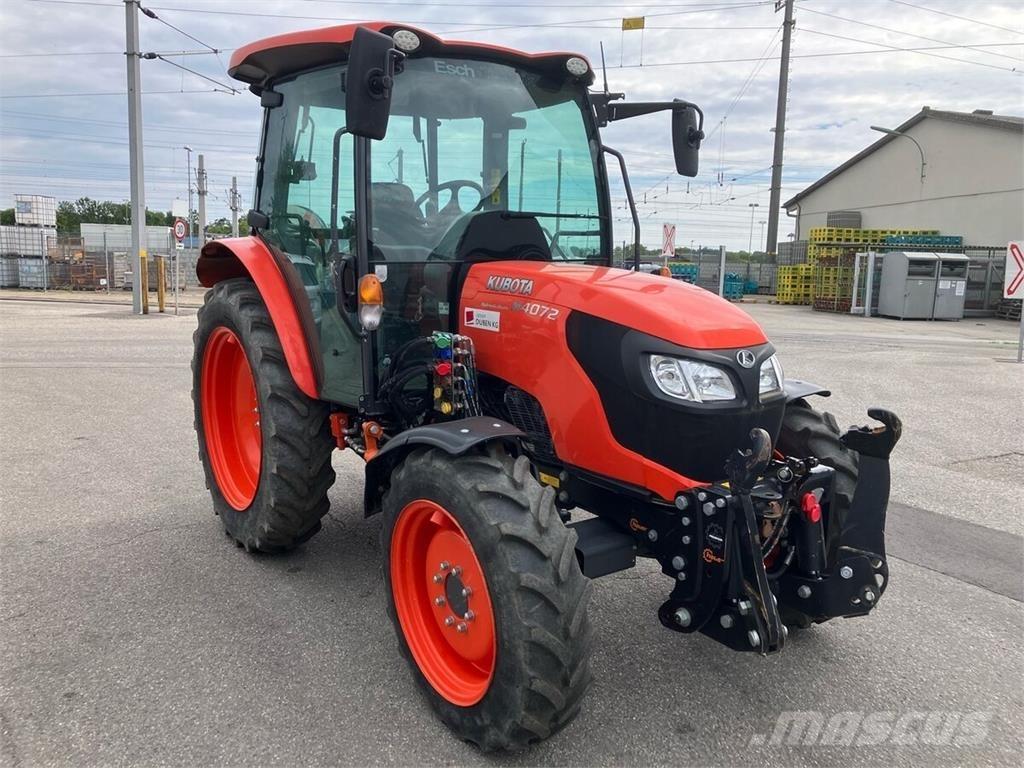 Kubota M4072 Traktoriai