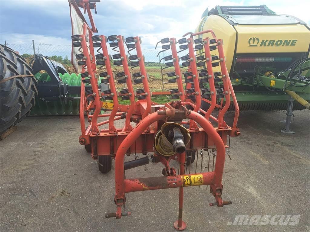 Kuhn GA 4121 GM Grunto gramdymo technika