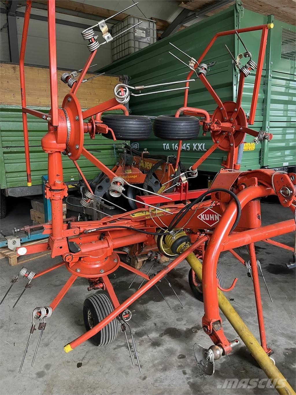 Kuhn GF 4201 MH Šieno grėbliai ir vartytuvai
