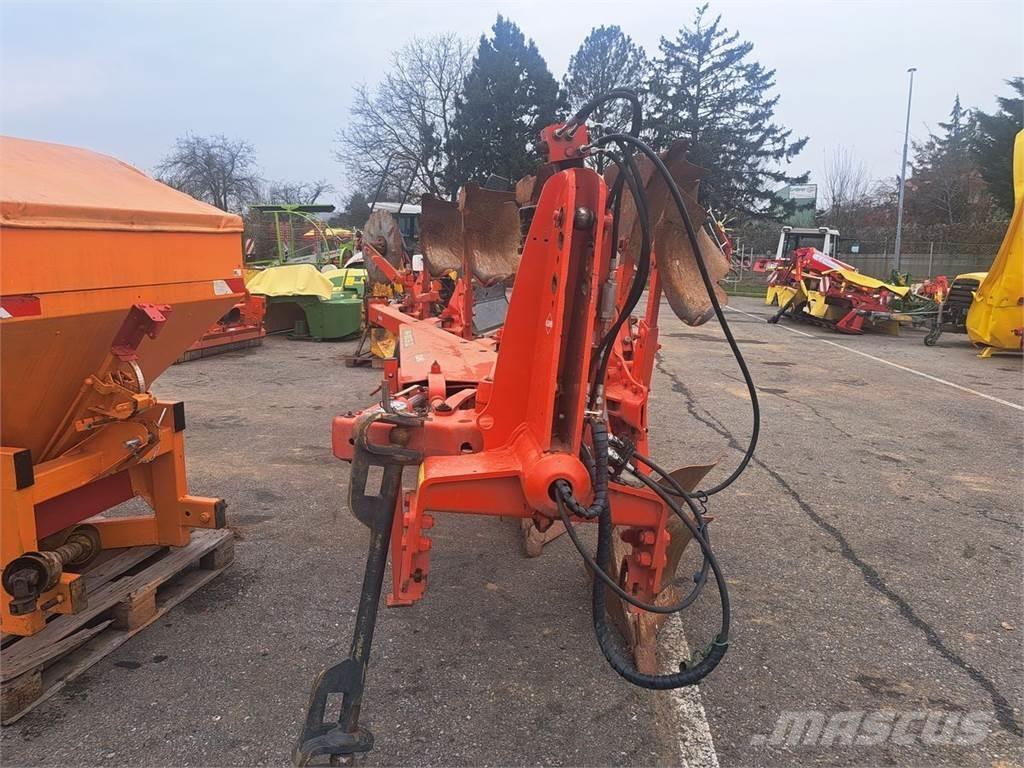 Kuhn Varimaster 123 Standartiniai plūgai